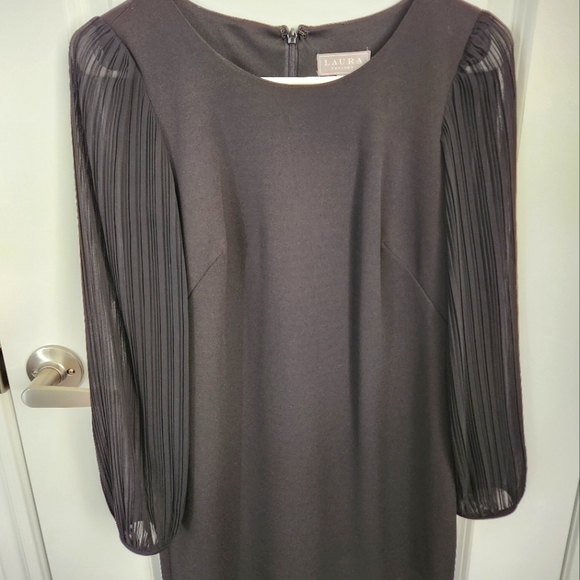 Black long sleeve dress size 4 - Picture 3 of 6